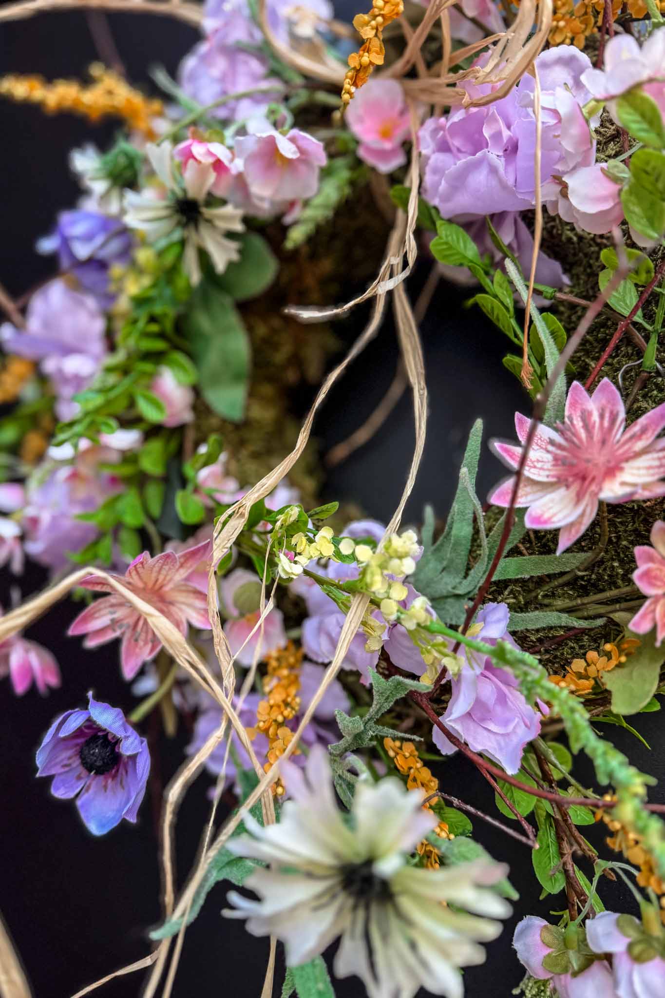 Creatieve bloemenworkshop voorjaarskrans maken