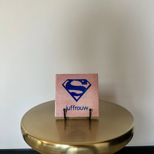 Geef je interieur een vrolijke twist met deze tegeltjes met tekst! By Bloomz, decoratie, interieur