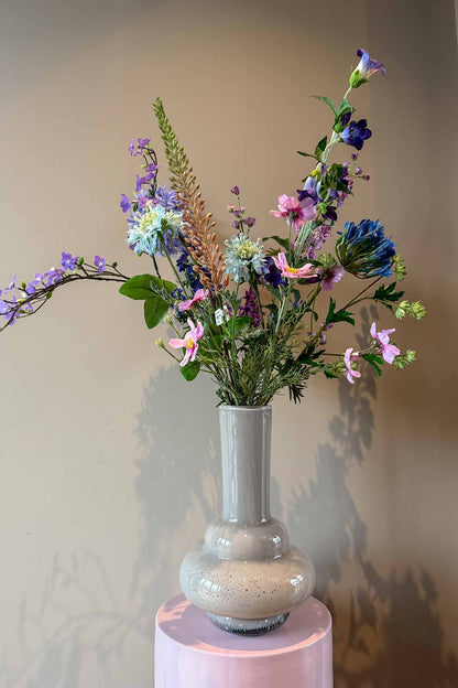 Voorjaarsboeket van zijden bloemen