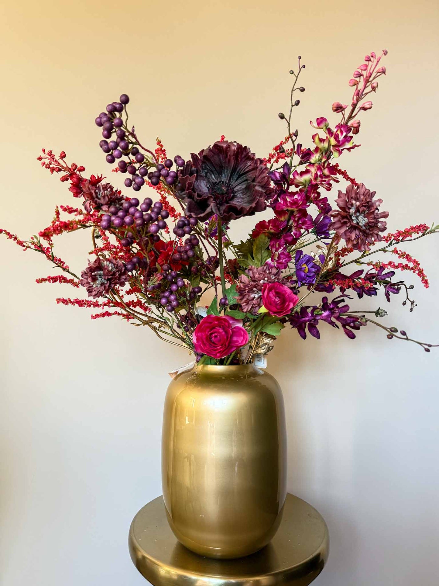 Stijlvol kunstboeket van hoogwaardige zijden bloemen, geschikt voor losse boeketten en bloemenabonnementen – By Bloomz.