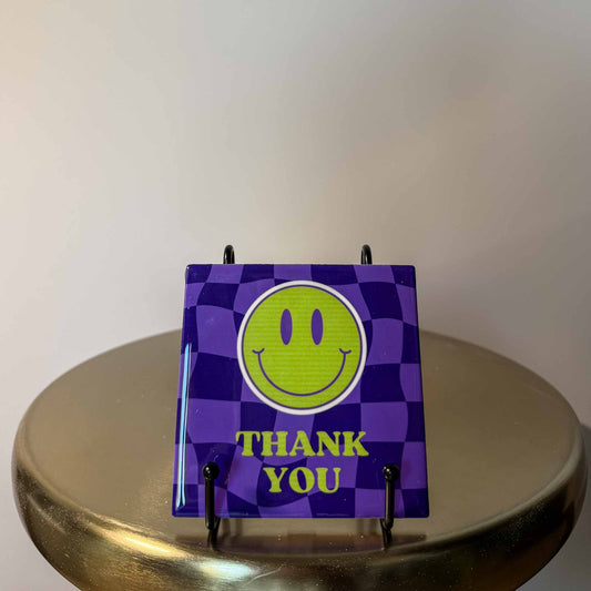 Decoratieve tegeltjes met leuke en grappige tekst voor interieur, stijlvolle interieurdecoratie