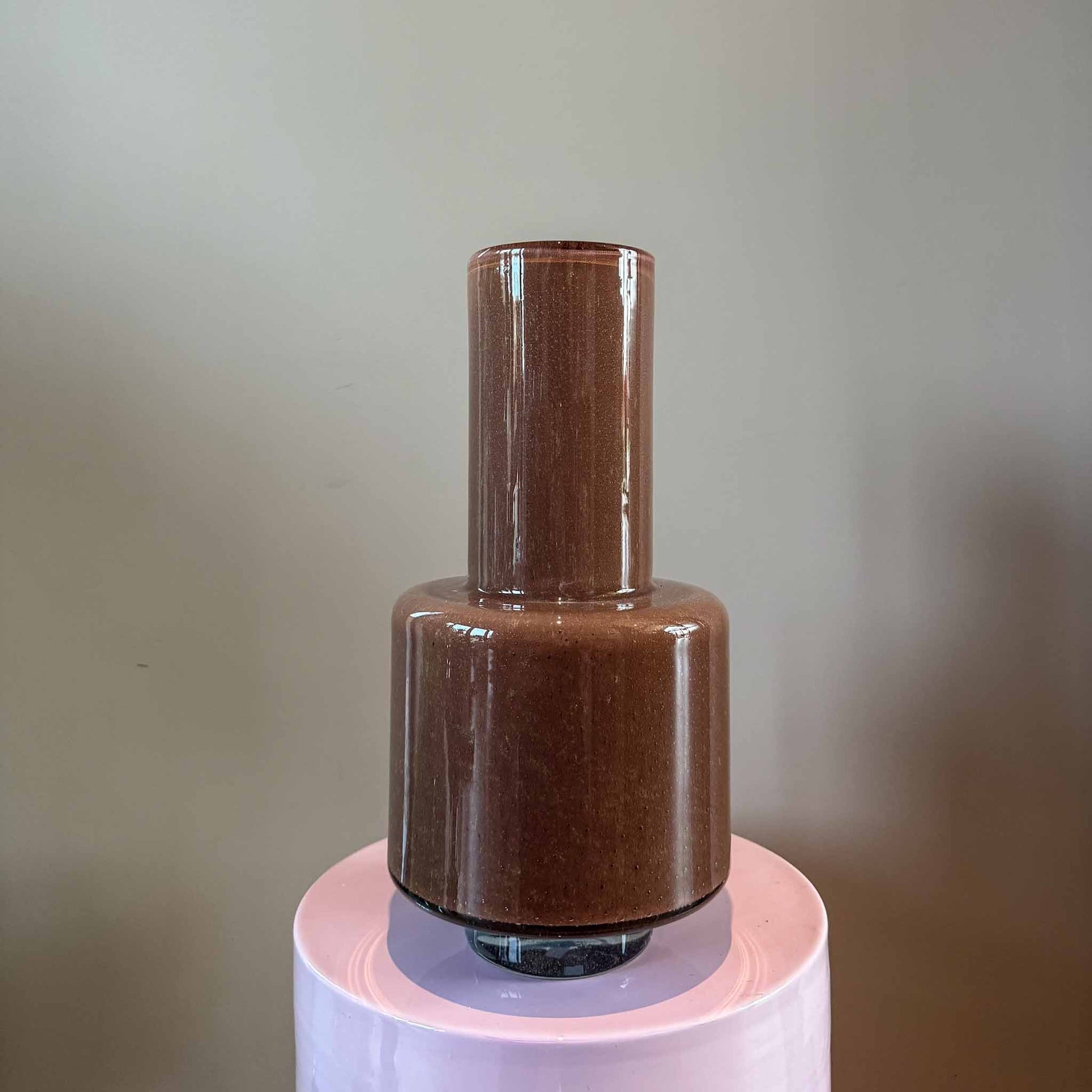 Stijlvolle vaas voor bloemen en interieur