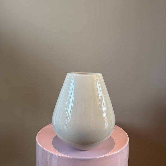 Stijlvolle vaas voor bloemen en interieur